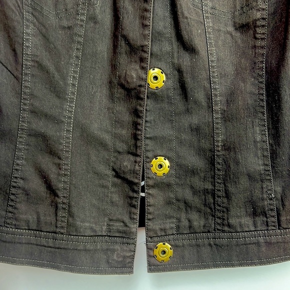 Focus 2000 Petite brown color suit size 12 - Picture 3 of 12